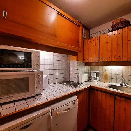 Apartment Belledonne - 6 Pers Au Pied A La Croisette Aux Menuires Mae-4714